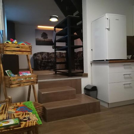 Apartman Pod Lipami Liptovský Trnovec Exteriör bild