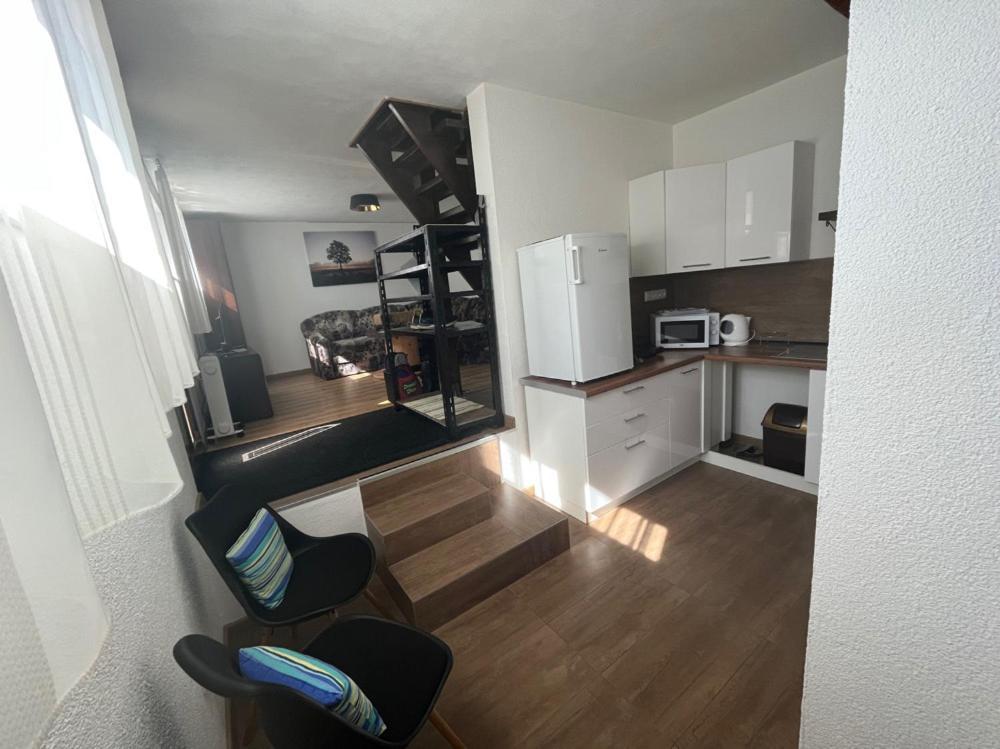 Apartman Pod Lipami Liptovský Trnovec Exteriör bild